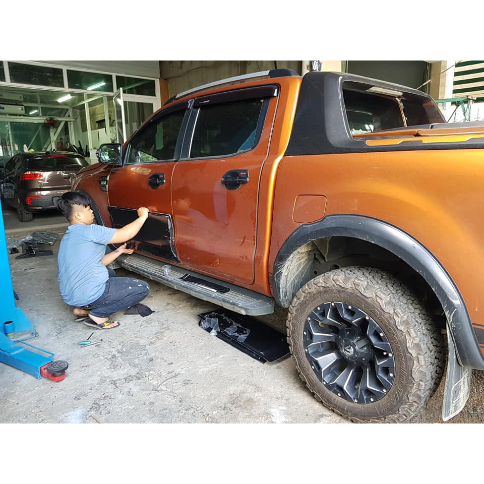 Nẹp Sườn Xe Ford Ranger loại bản to