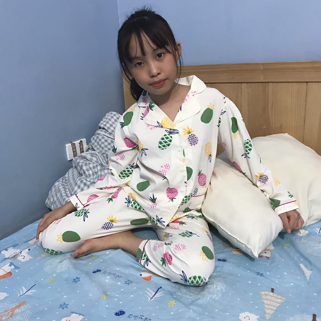 Bộ mặc nhà dài tay cho bé gái Bộ Pijama cho bé gái từ 20 kg đến 35 kg