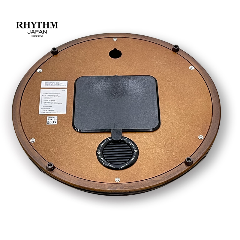 Đồng hồ Rhythm CMH722CR06 Kt 32.0 x 7.0cm, 1.15kg Vỏ gỗ. Dùng Pin.