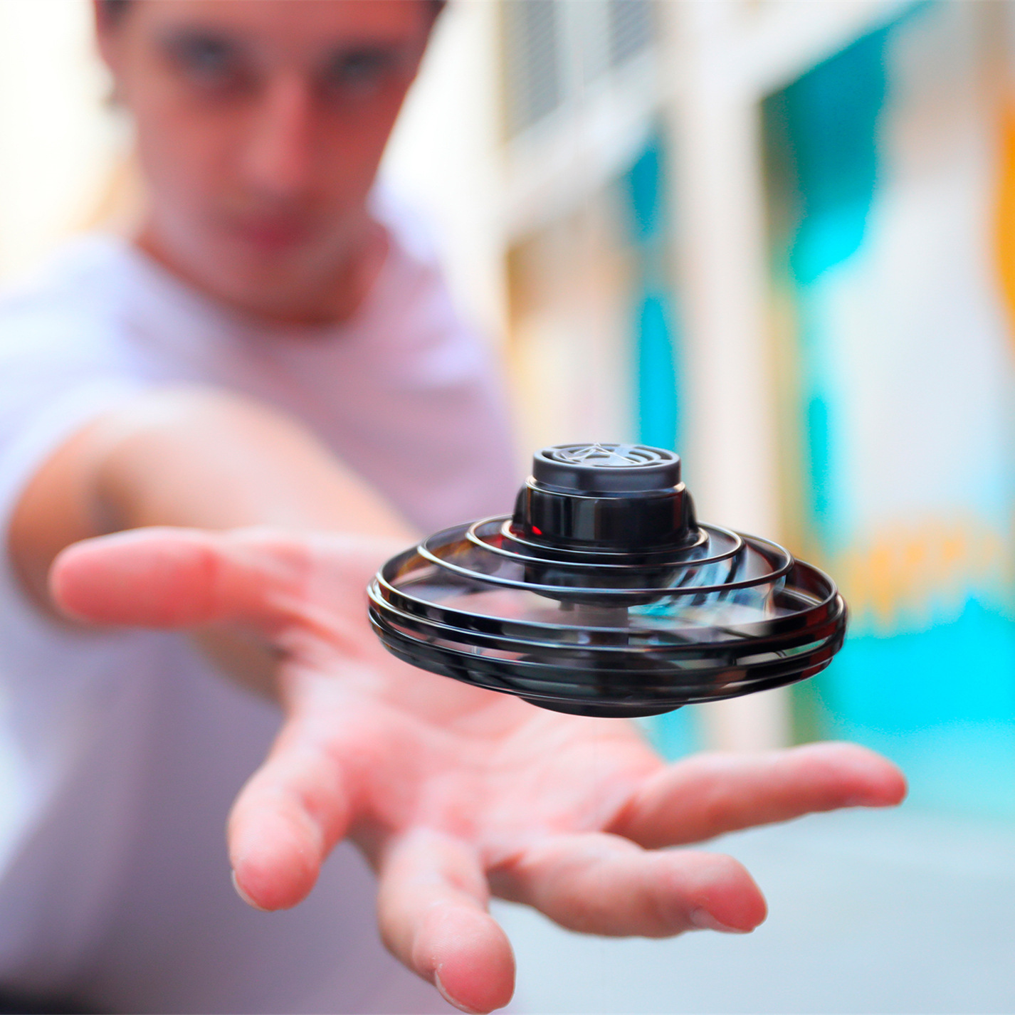 Con Quay Bay Được Với Cánh Quạt Siêu Mạnh Fly Spinner