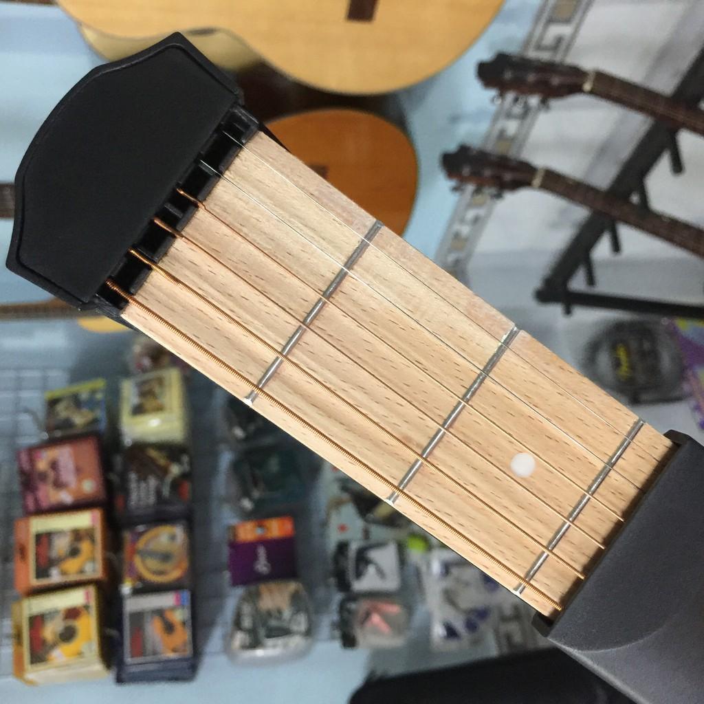 Dụng cụ tập bấm hợp âm Guitar Pocket 6 ngăn