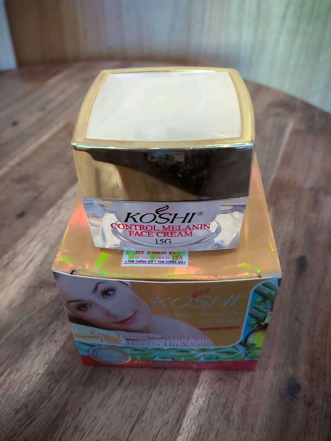 KEM KOSHI BAN ĐÊM
