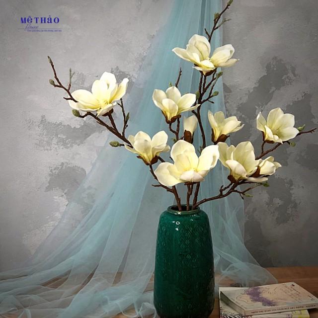 Cành Hoa Mộc Lan Giả Hoa Lụa Cao Cấp Trang Trí Nhà Cửa Cắm Bình Và Lọ Hoa Decor Sang Trọng
