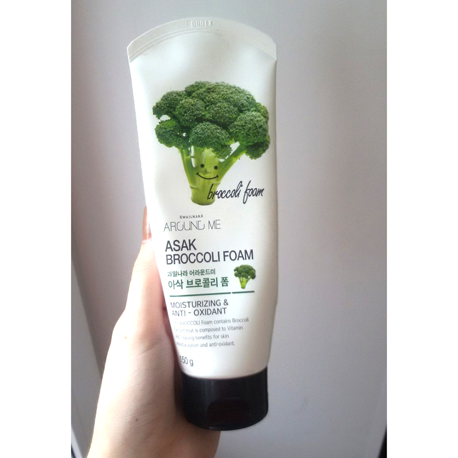Sữa rửa mặt bông cải xanh Around Me Broccoli Foam Hàn Quốc 150g