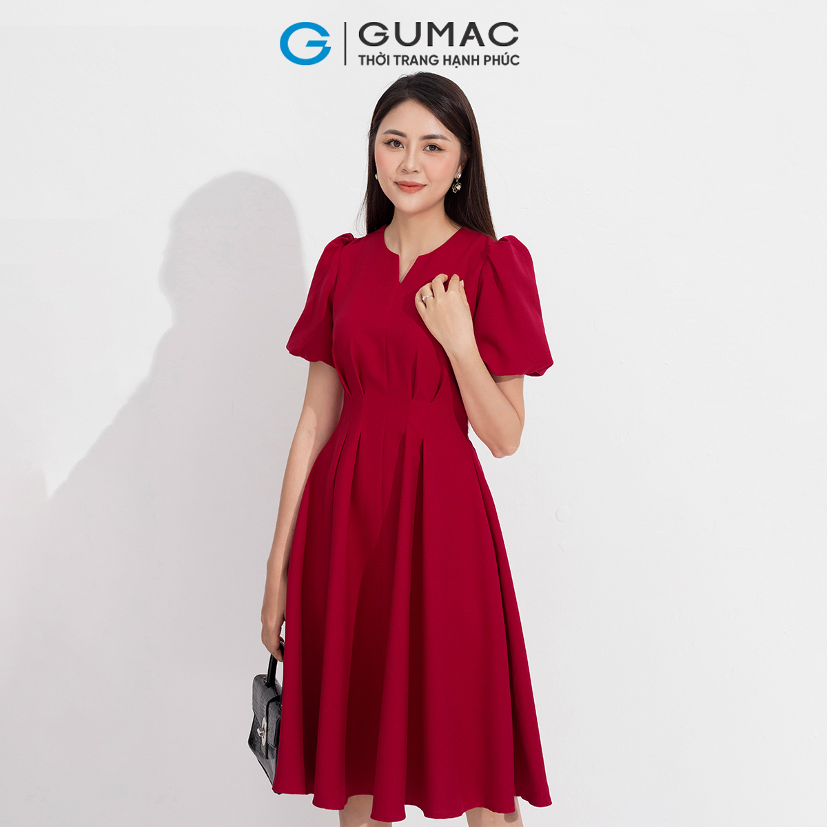 Đầm tay bí chiết ly thời trang GUMAC DD05007