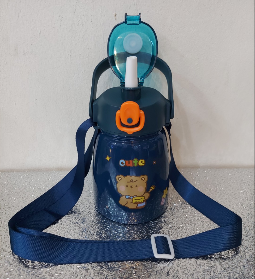 Bình giữ nhiệt cute có dây đeo có ống hút inox 304 tặng sticker 1100ml Bình giữ nhiệt cho bé có ống hút dễ thương