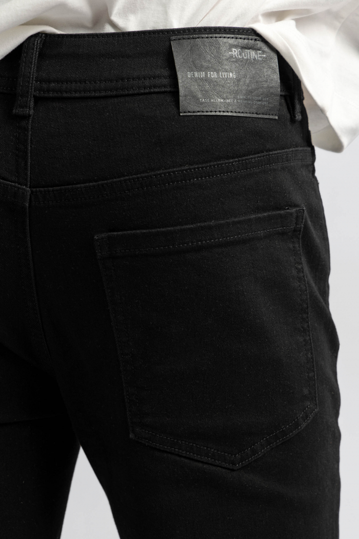 Quần Jean nam ROUTINE màu đen form skinny có độ co giãn 10F20DPA100CR1