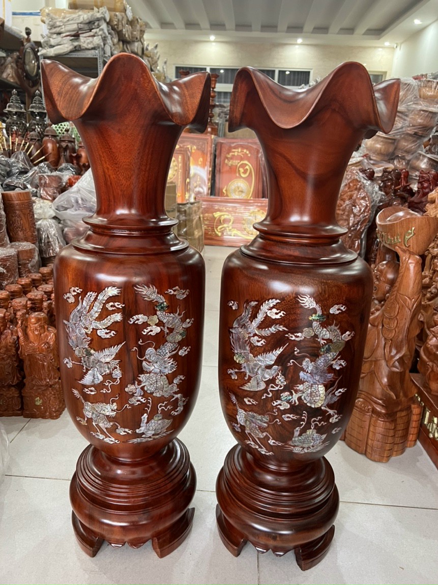 Cặp lục bình gỗ Lim nguyên khối cao 80cm