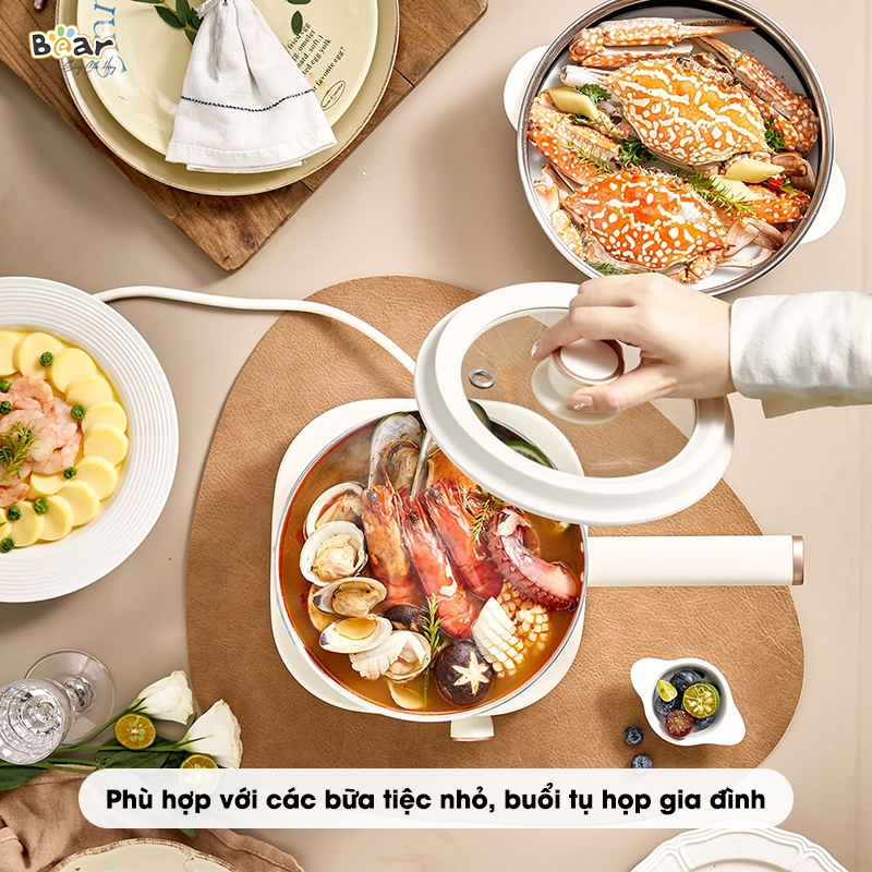 Bộ Bếp Điện Đơn Kèm Nồi Đa Năng 2.5L Bear Có Xửng Hấp, Nấu Lẩu Mini Siêu Chống Dính Đế Rời Sôi Cực Nhanh SB- NL25L - Hàng Chính Hãng