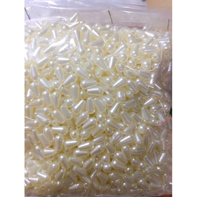 900 Hạt Cườm giọt nhiều màu dài 1cm nhựa Acrylic