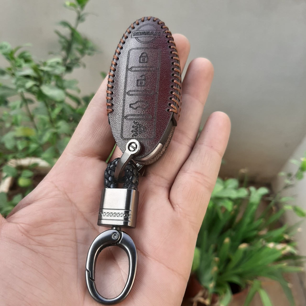 Bao da chìa khóa NISSAN (4 Nút), Da thật 100%, mềm mại, có khắc tên và sdt