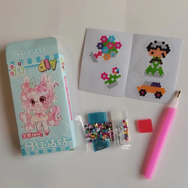 Bộ tranh đính đá 4 hình mini cho bé