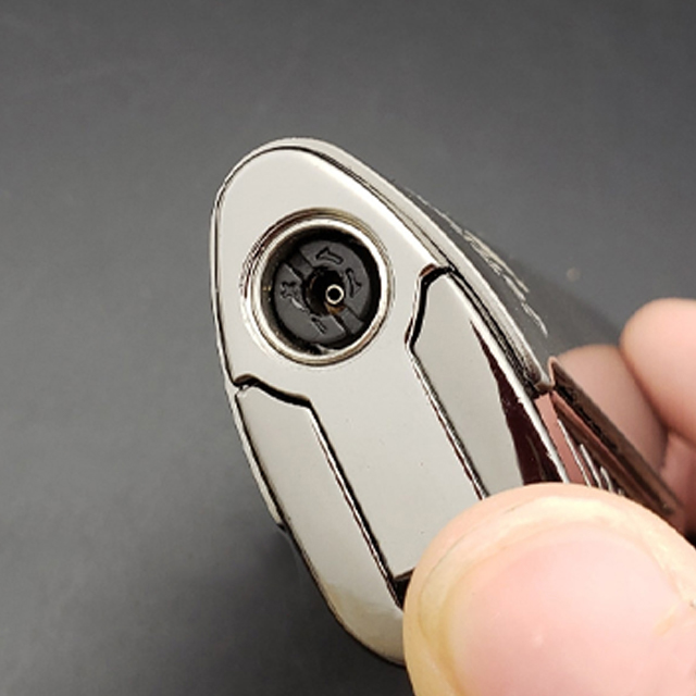 Vỏ Hộp Quẹt Bật Lửa Khò 3 Tia  COB 581 Thiết Kế Nhỏ Gọn Độc Lạ Lửa Khò Mạnh Mẽ - Dùng Gas Cao Cấp