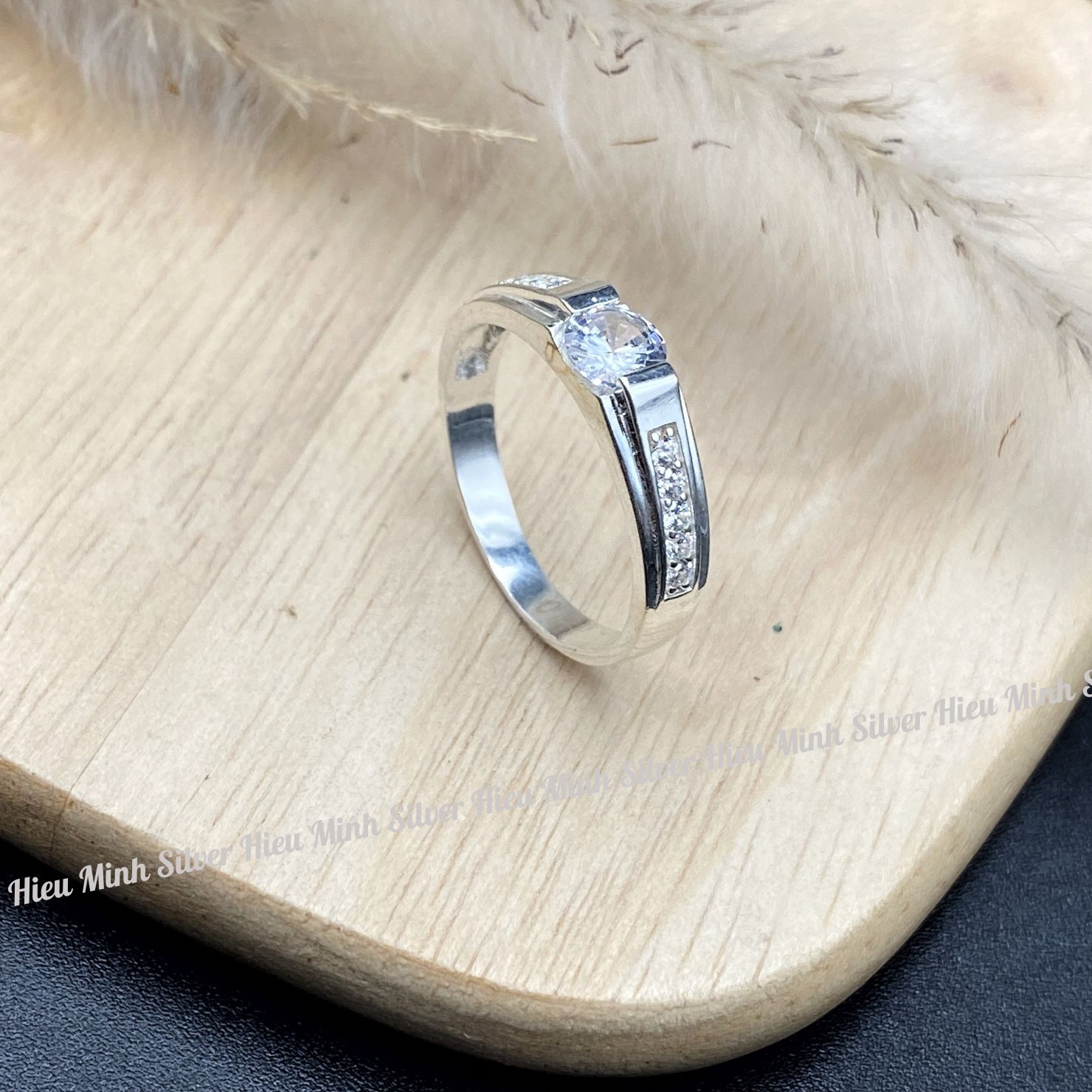 Nhẫn Nam Bạc Ta Đơn Giản Đính Đá Cao Cấp Bạc Hiểu Minh NA039