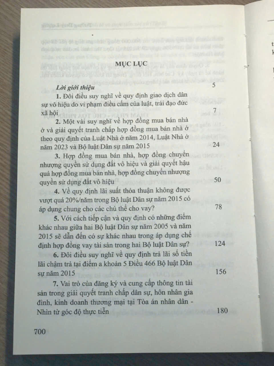 Pháp luật dân sự – kinh tế và thực tiễn xét xử (Tập 2)
