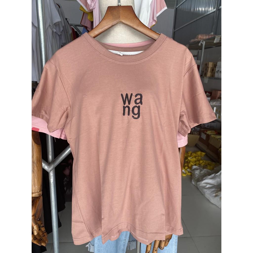 Áo thun croptop thêu chữ Wang