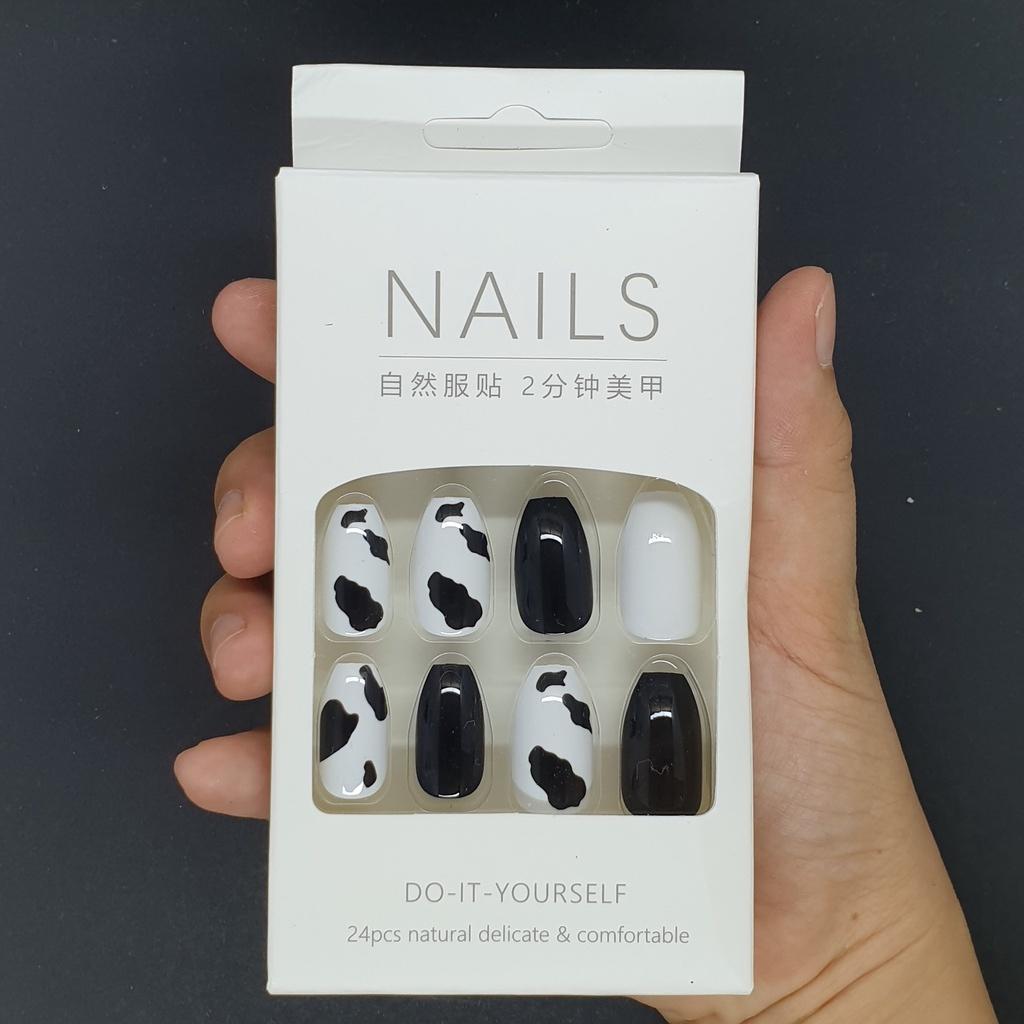 Bộ 24 móng tay giả bò sữa dễ thương SẴN KEO DÁN
