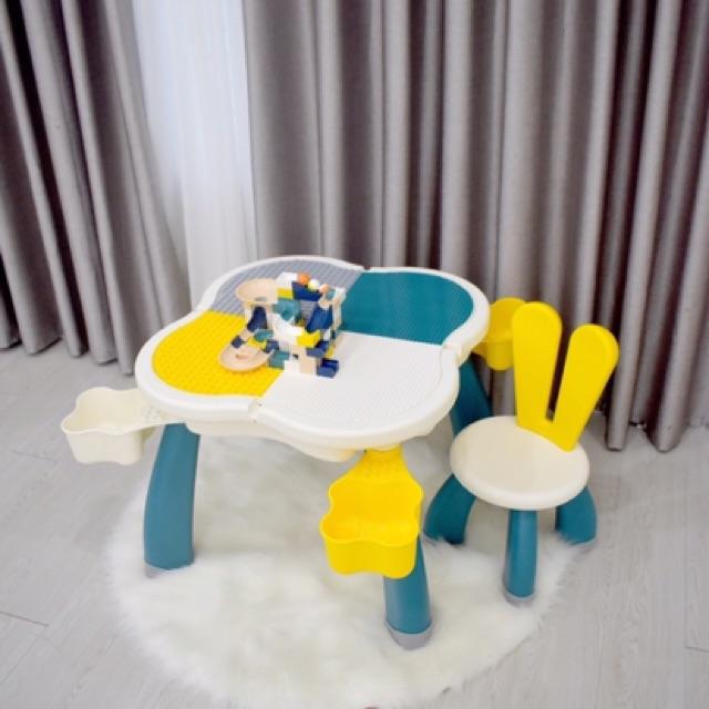 Bộ bàn ghế Lego Hoa anh đào Babyhop