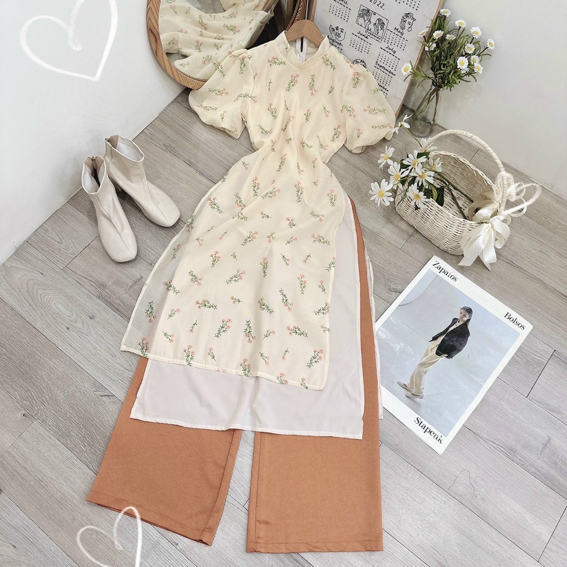 ÁO DÀI MÀU TRƠN HOA FLORAL TAY LỬNG NGẮN CÁCH TÂN + QUẦN ỐNG RỘNG TẾT