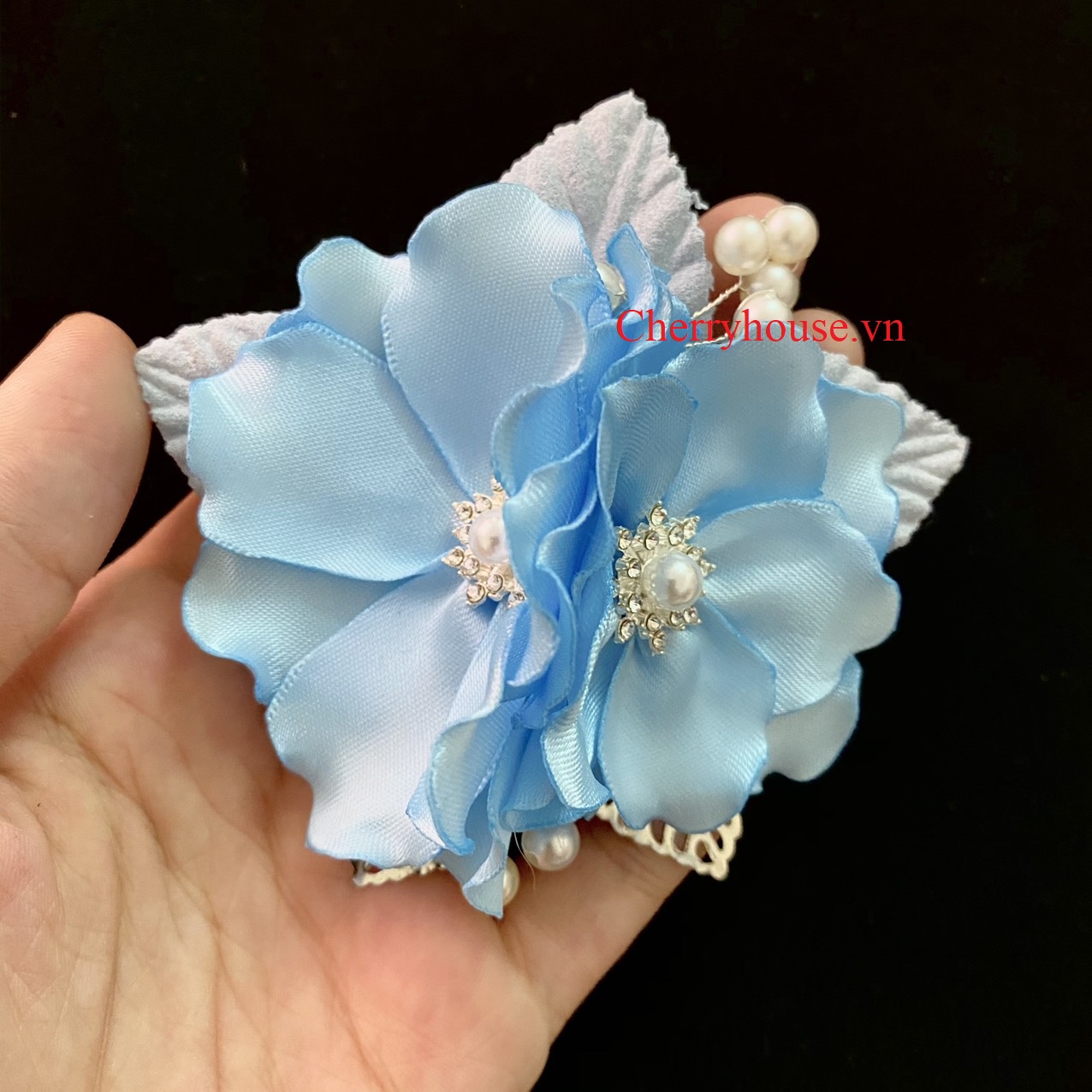 Hoa cài áo - Hoa gài áo vải Hoa hồng kép Xanh Lụa satin cao cấp