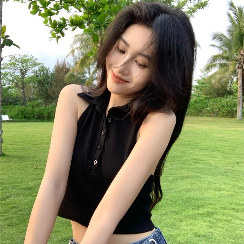 Áo Croptop 3 Lỗ Cổ Bẻ Cúc Cài Áo Croptop Sát Nách