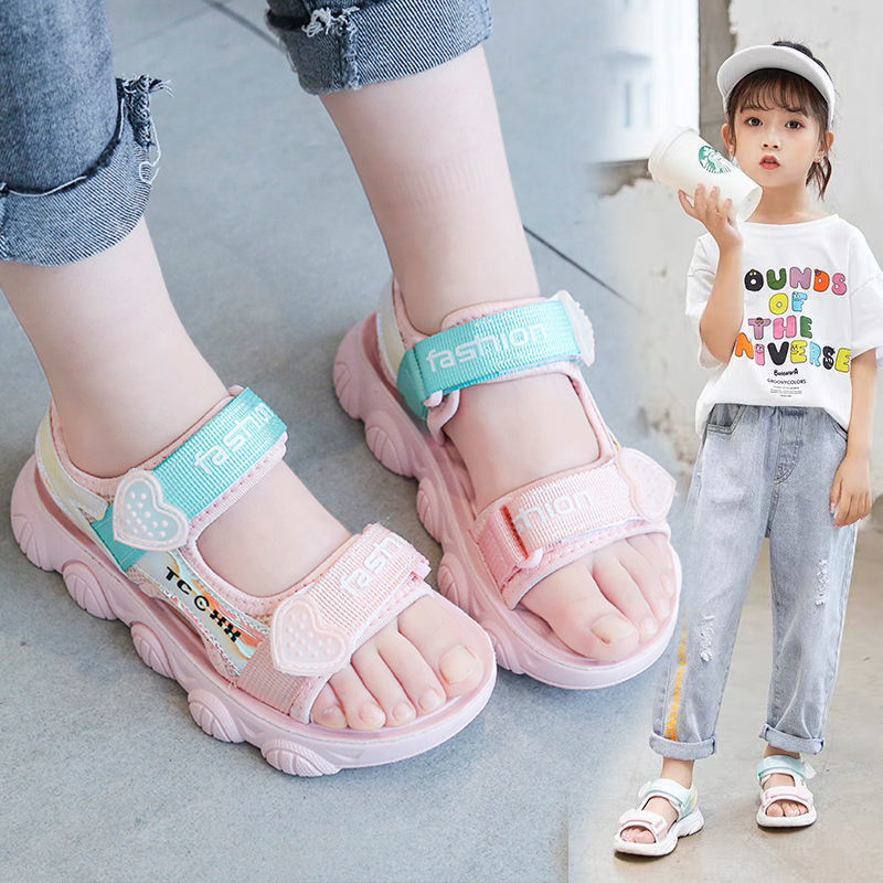 Sandal bé gái in hình trái tim Dép Xăng đan bé gái da mềm đế êm mẫu mới nhất TTV124