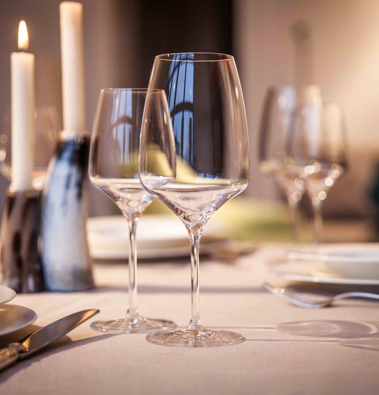 Ly Vang Trắng Cao Cấp - Pha lê nguyên khối tinh xảo - Lý tưởng để uống vang Pinot Grigio, Chardonnay, v.v - Stolzle Exquisit White Glass