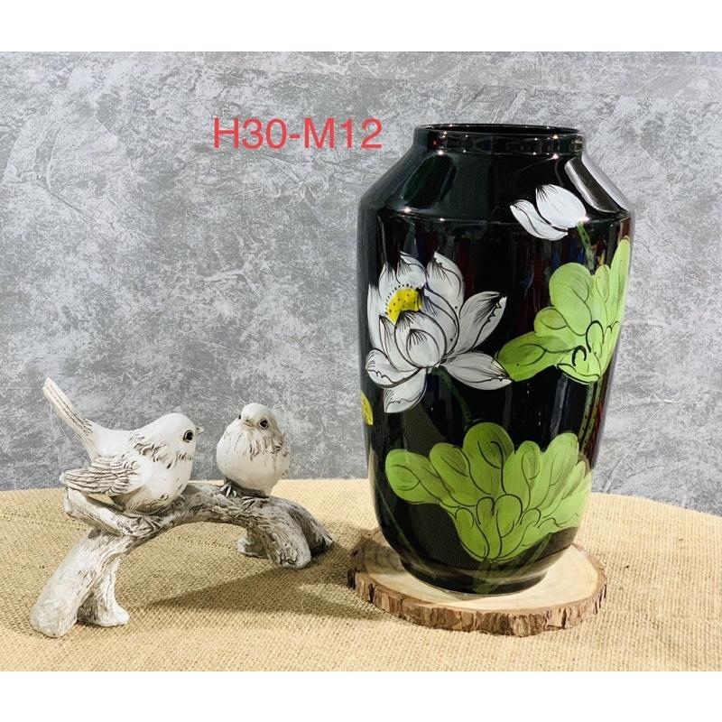 Bình cắm hoa, hoạ tiết hoa sen vẽ thủ công. Gốm sứ Bát Tràng.