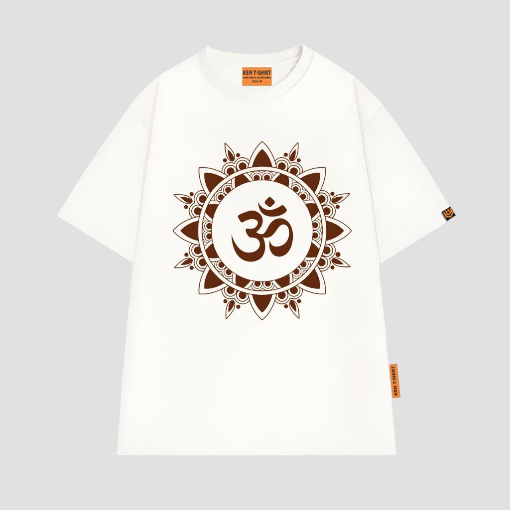Áo thun in chữ OM nền họa tiết vòng tròn Mandala biểu tượng cho âm thanh cao quý sức mạnh tâm thức nội tại BND534
