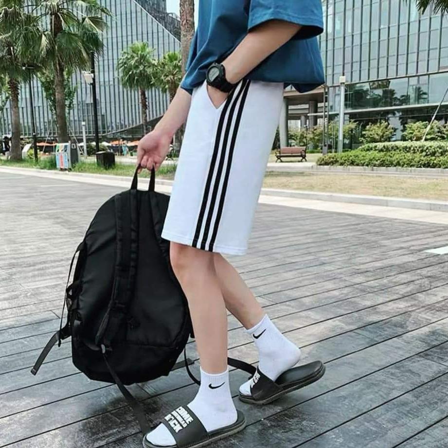 Quần Short thun Nam Nữ Unisex phối 3 sọc Trắng, Đen - Quần đùi lửng ống suông