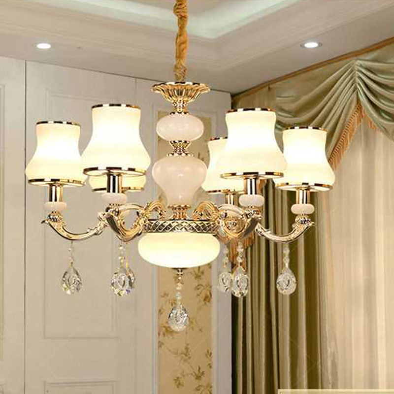 Đèn trần - đèn chùm - đèn trang trí pha lê mang phong cách Châu Âu ( Loại 6 bóng)