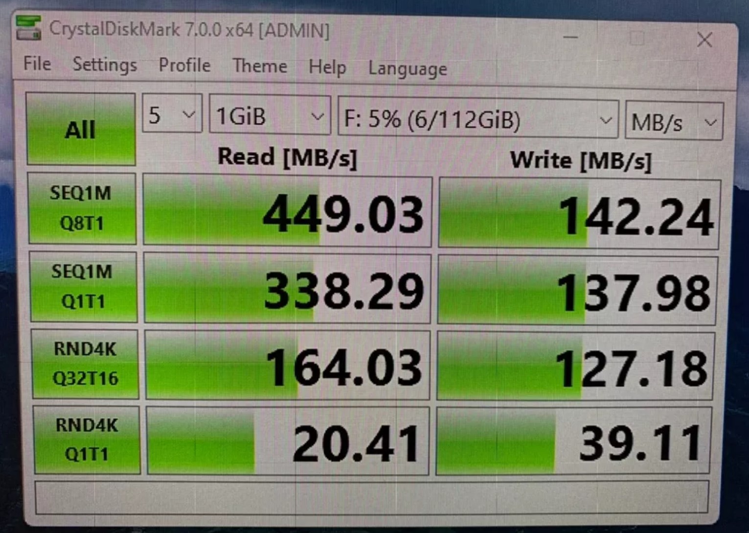 Box hộp ổ cứng di động 2.5 inch trong suốt USB 3.0 QGeeM C25B BX35 cho ổ ssd ổ cứng laptop - miếng lót chuột