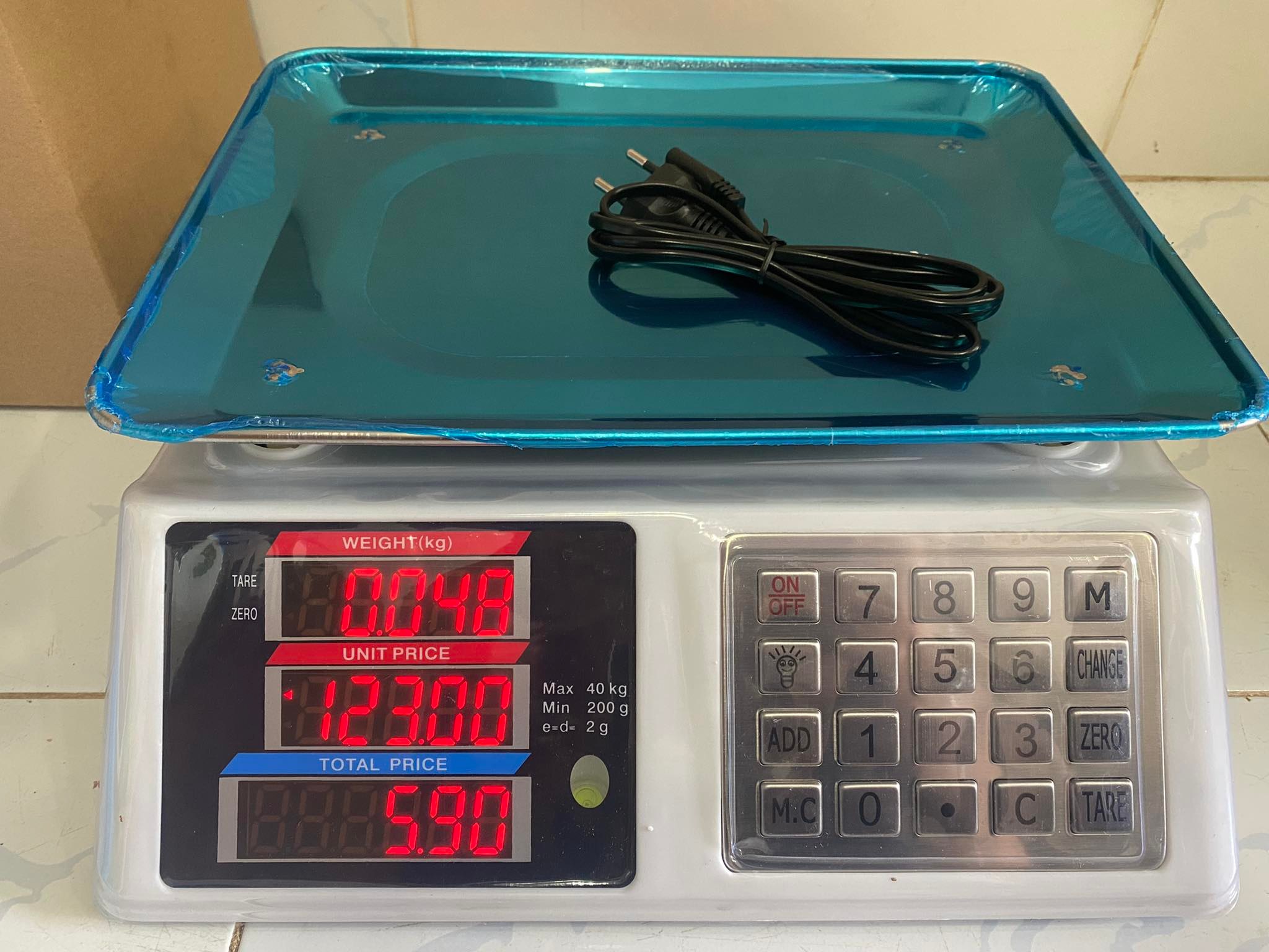 Cân điện tử tính tiền Đài Loan 2 màn hình led bàn phím bọc thép 40kg/5g