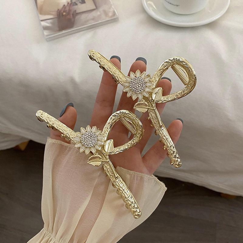 Kẹp càng cua phong cách retro - UniLabel