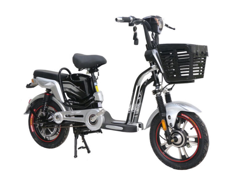 XE ĐIỆN AVA X7