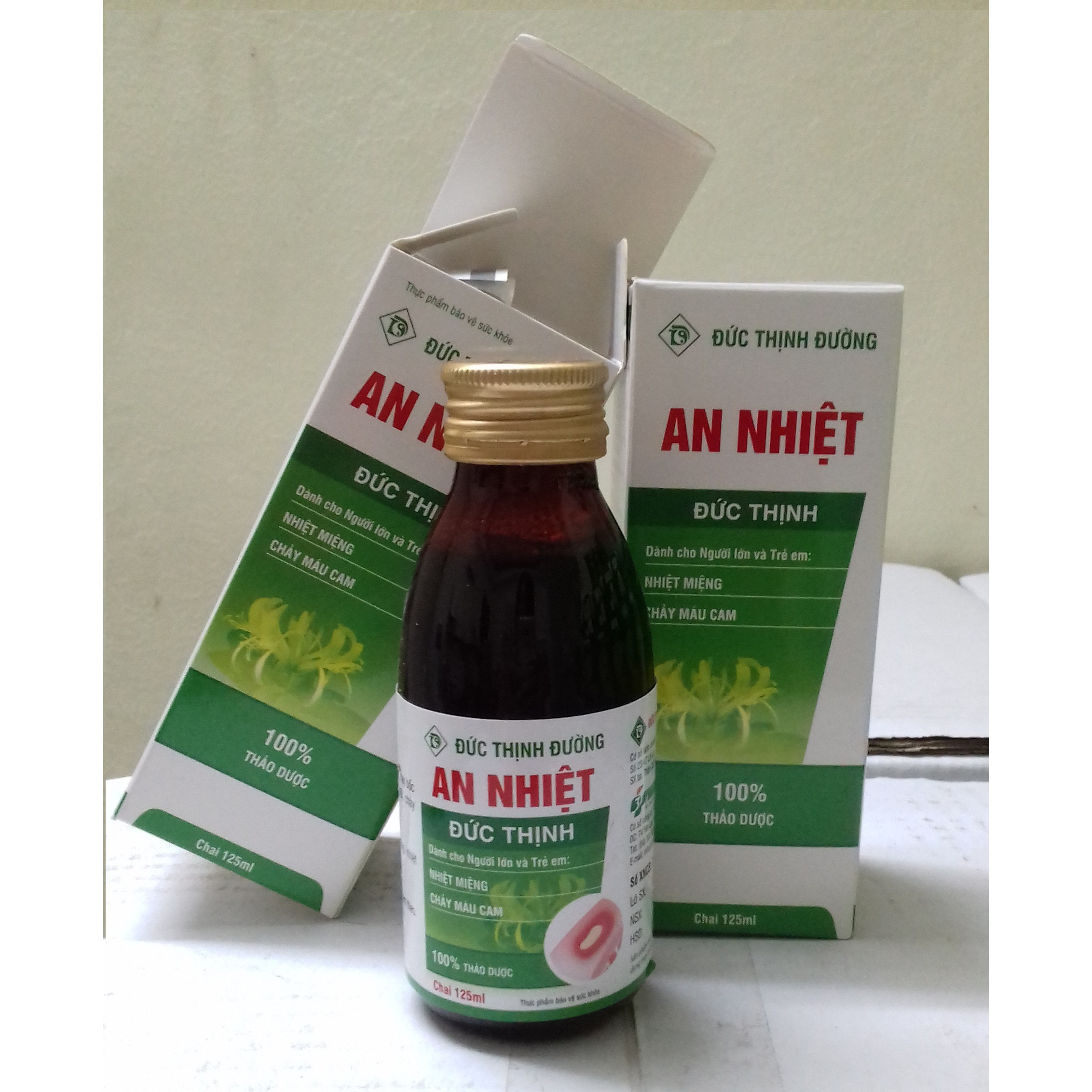 Siro An nhiệt Đức Thịnh dành cho người bị nhiệt miệng, chảy máu cam, nóng trong