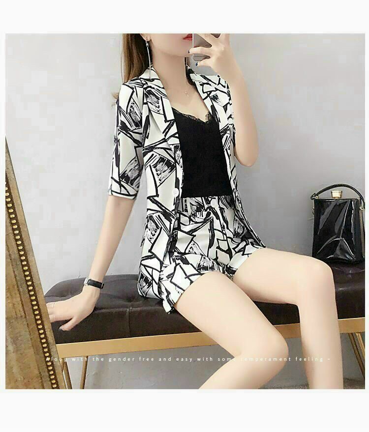 SÉT BỘ VEST HỌA TIẾT LẠ MẮT