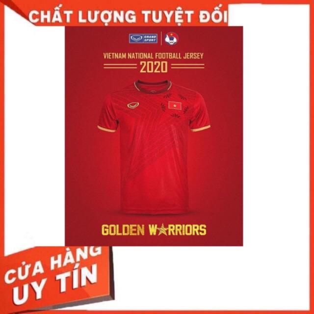 BỘ QUẦN ÁO BÓNG ĐÁ TUYỂN VIỆT NAM MẪU MỚI 2020