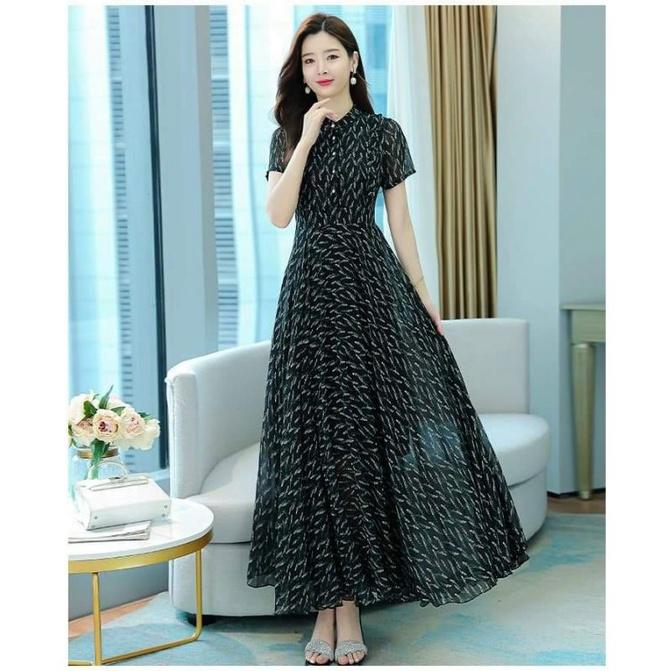 HÀNG NHẬP - ĐẦM MAXI VOAN HOA CỔ TRỤ NỀN ĐEN