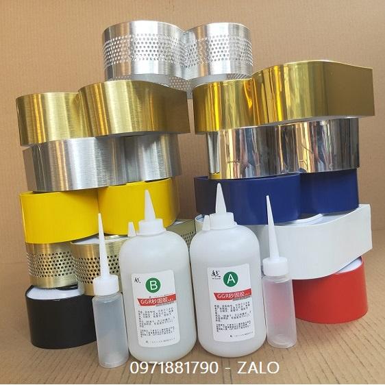 Nhôm uốn chân chữ mầu đồng xước 1 gờ
