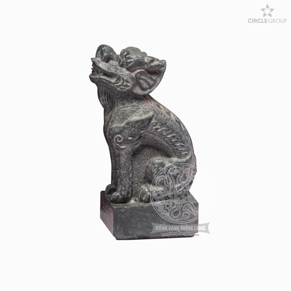 Khuyển Nghê Phúc Giang – Màu Đá