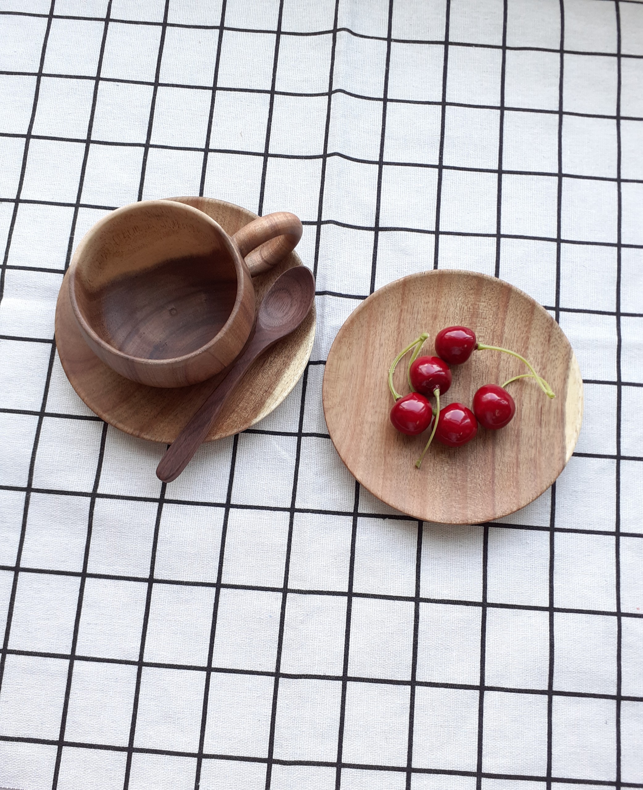 Bộ 3 đĩa gỗ KEO tròn 14 cm lót ly, cốc, đựng trái cây, hoa quả, đồ ăn