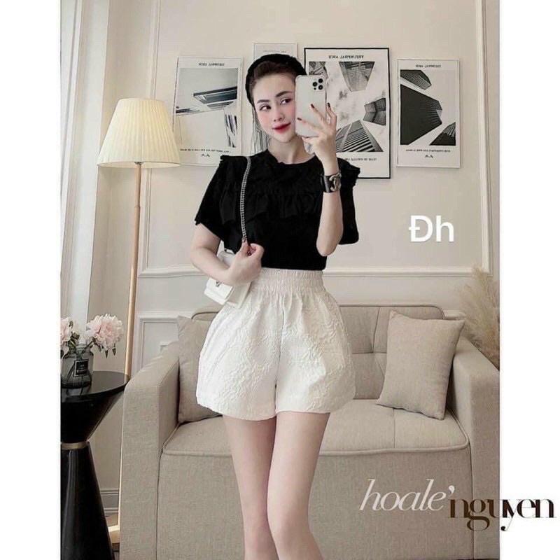 Quần short nữ dập nổi hoa dáng phồng