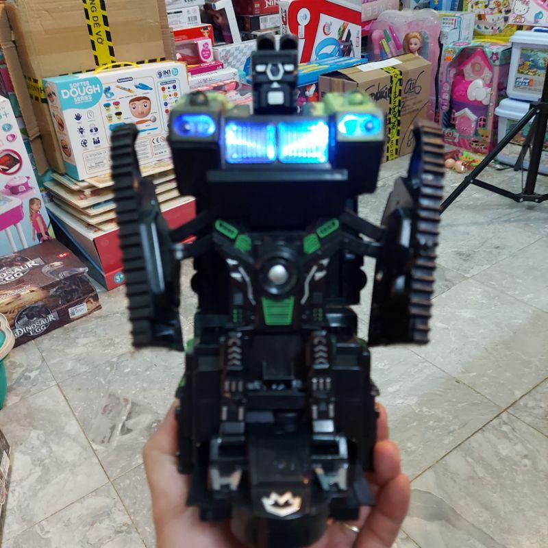 Xe Tăng Biến Hình Robot