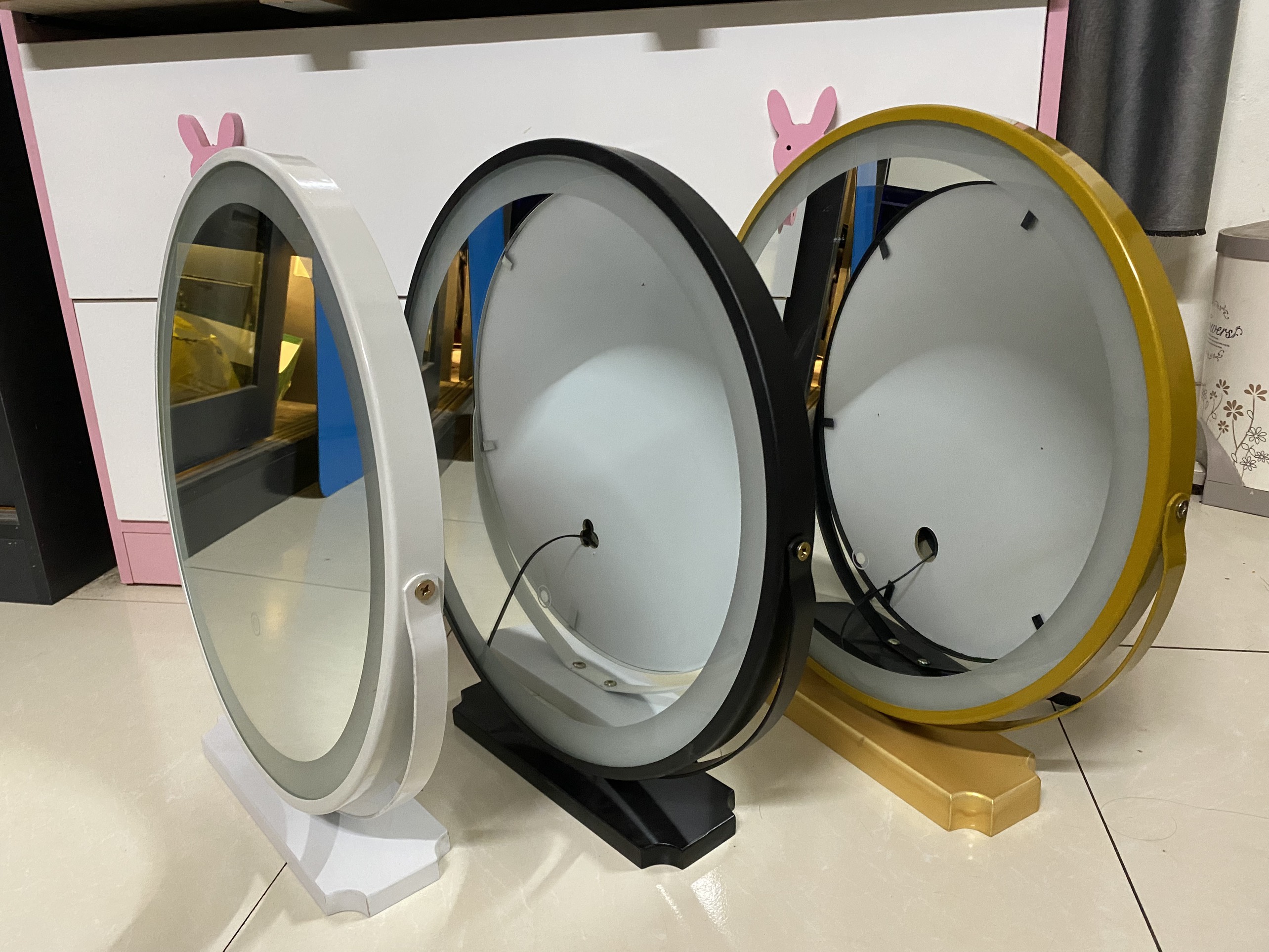 Gương đèn led 3m Xoay 360 Bàn Trang điêm