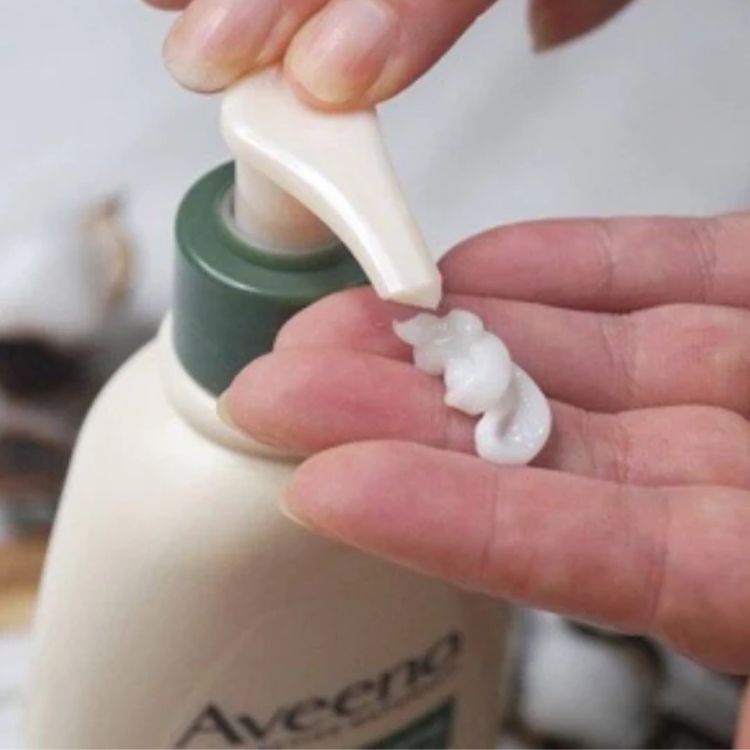 Sữa Dưỡng Thể AVEENO DAILY MOISTURIZING 591ml 12/2023