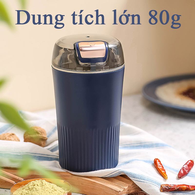 Máy Xay Hạt Khô Cầm Tay Đa Năng Công Suất Lớn 300W Máy Xay Bột Ngũ Cốc Cafe Thảo Dược Các Loại Hạt Lưỡi 4 Cánh Thép 304 Cực Nhanh Chỉ Từ 6 Đến 18 Giây Dung Tích Lớn 80g Thiết Kế Nắp Trong Suốt Dễ Quan Sát Độ Mịn