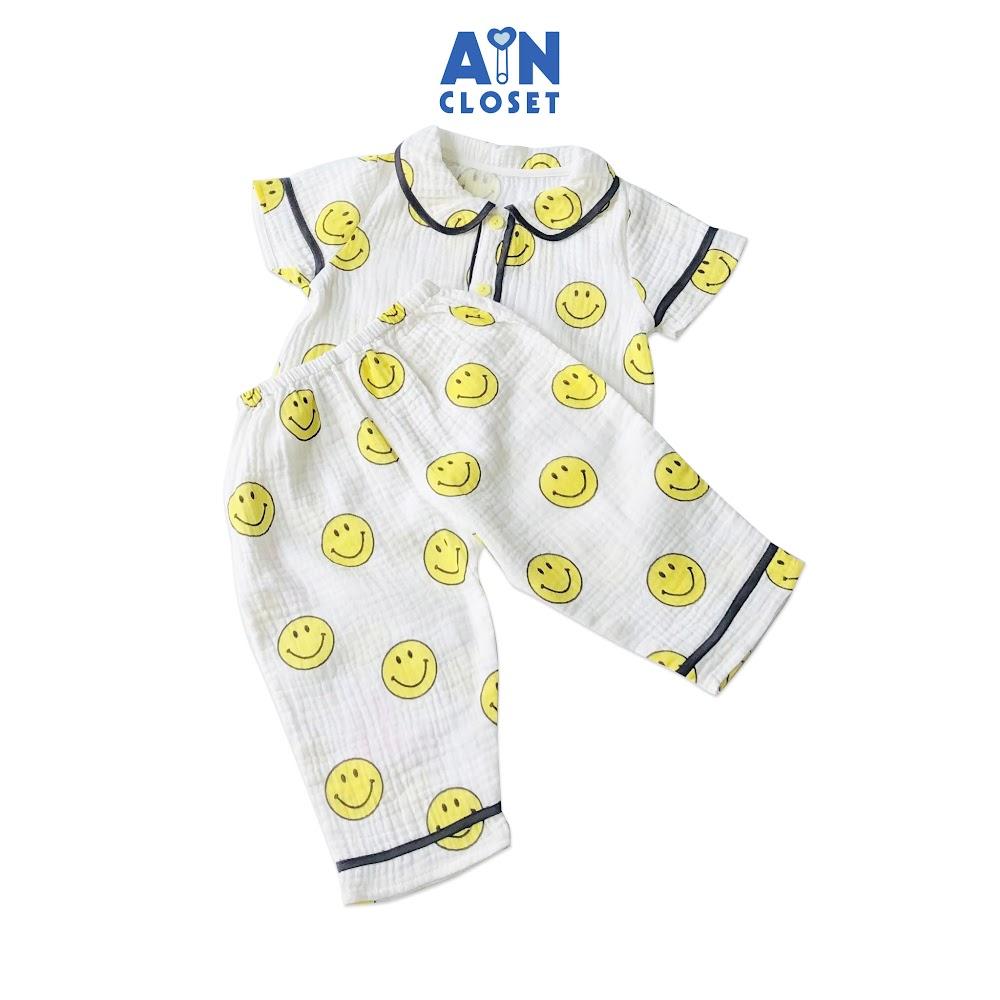 Bộ quần dài áo tay ngắn unisex họa tiết Mặt cười viền đen xô muslin - AICDBTTLIZY5 - AIN Closet