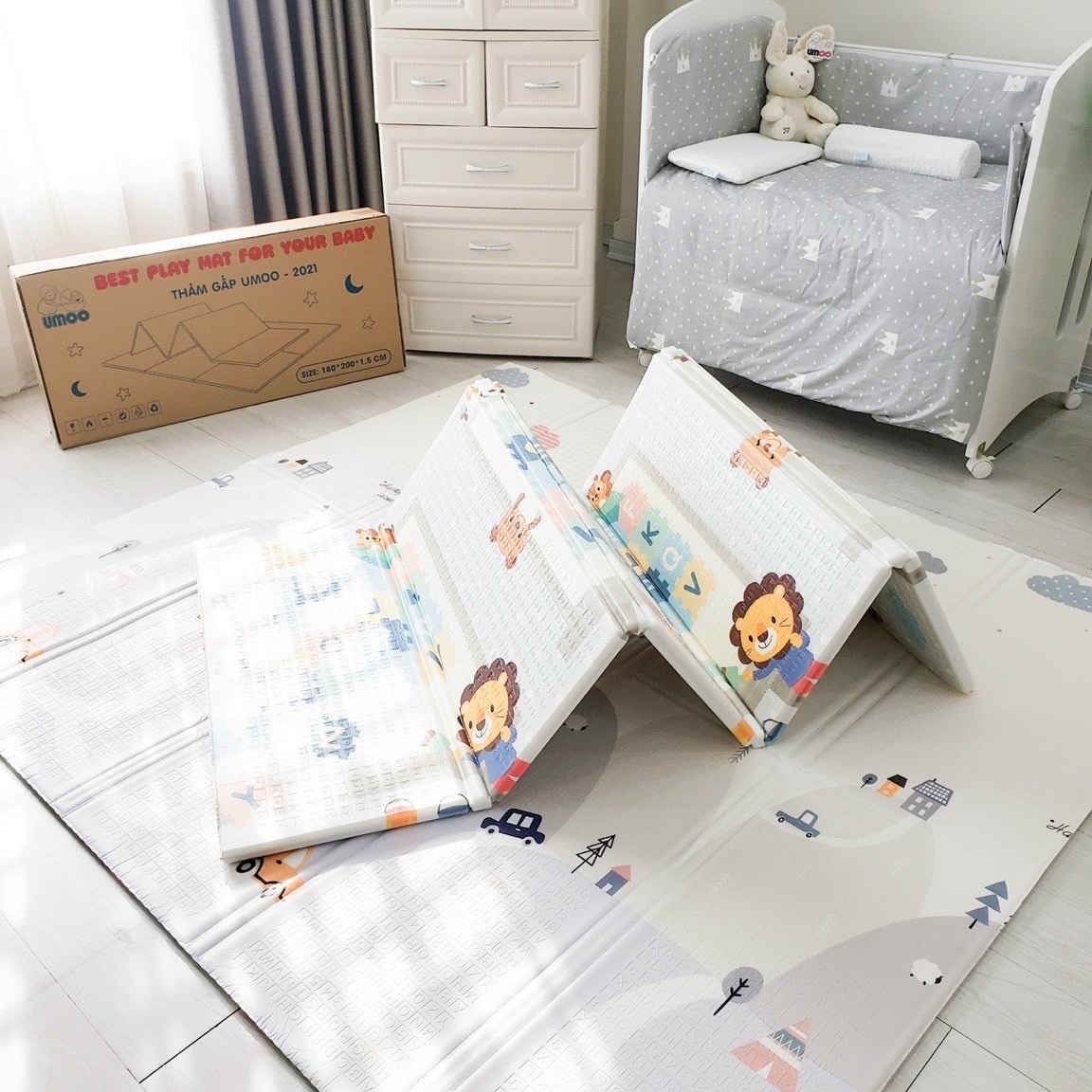 Thảm gấp gọn chống thấm 2 mặt Umoo chính hãng kích thước 180x200cm dày 1.5cm mẫu Chữ số