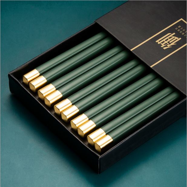 Set 10 đôi đũa hợp kim màu xanh lá